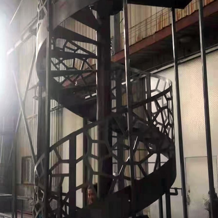 我想問問碳鋼樓梯立柱會生銹嗎_建筑構件
