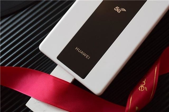 華為5G隨行WiFi怎么樣,來看看實(shí)際體驗(yàn)頭條