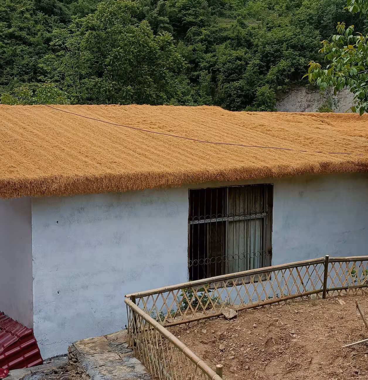 小區(qū)屋頂刮瓦一平米多少錢(qián)