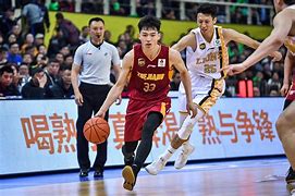 華真真武學(xué)比拼,誰略勝高亞男,答案是胡鐵花?
