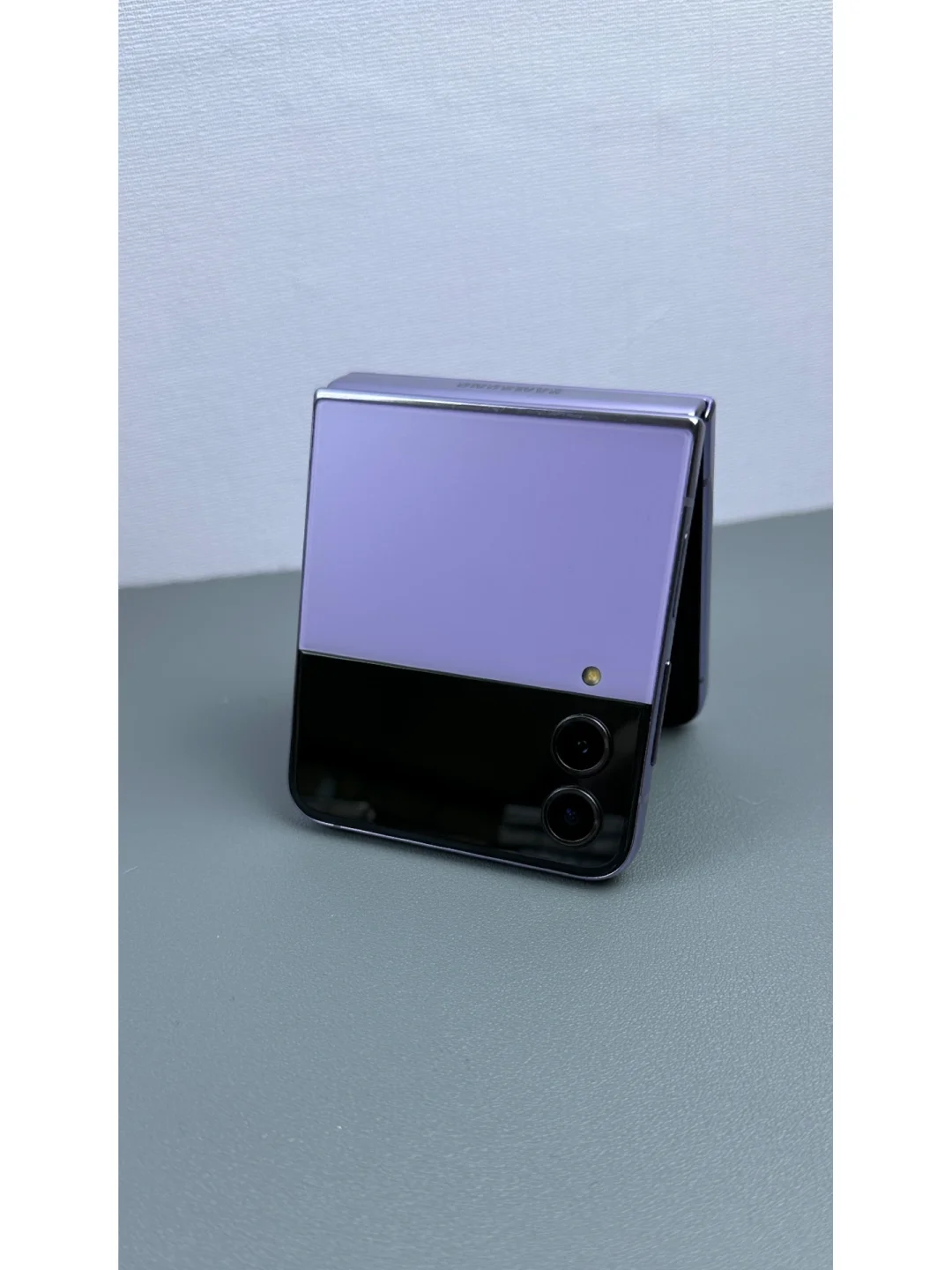 三星ZFlip4報(bào)價(jià)_三星ZFlip4參數(shù)_圖片_口碑