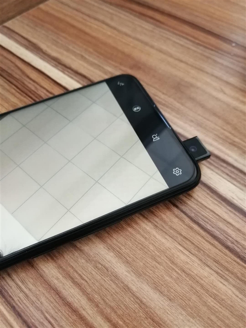 vivoS1吃雞流暢無卡頓超級(jí)大電池續(xù)航持久頭條