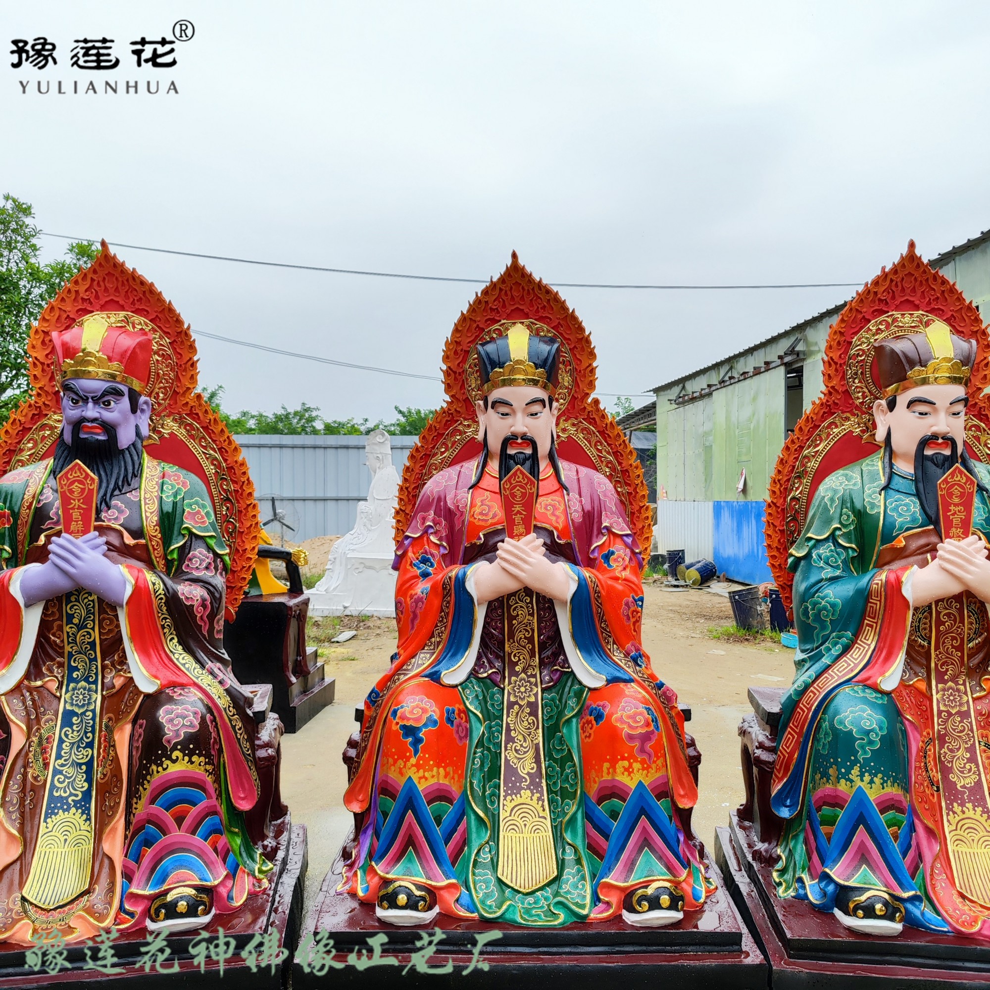土地公土地婆神像城隍爺?shù)袼苊耖g俗神泰山爺神像