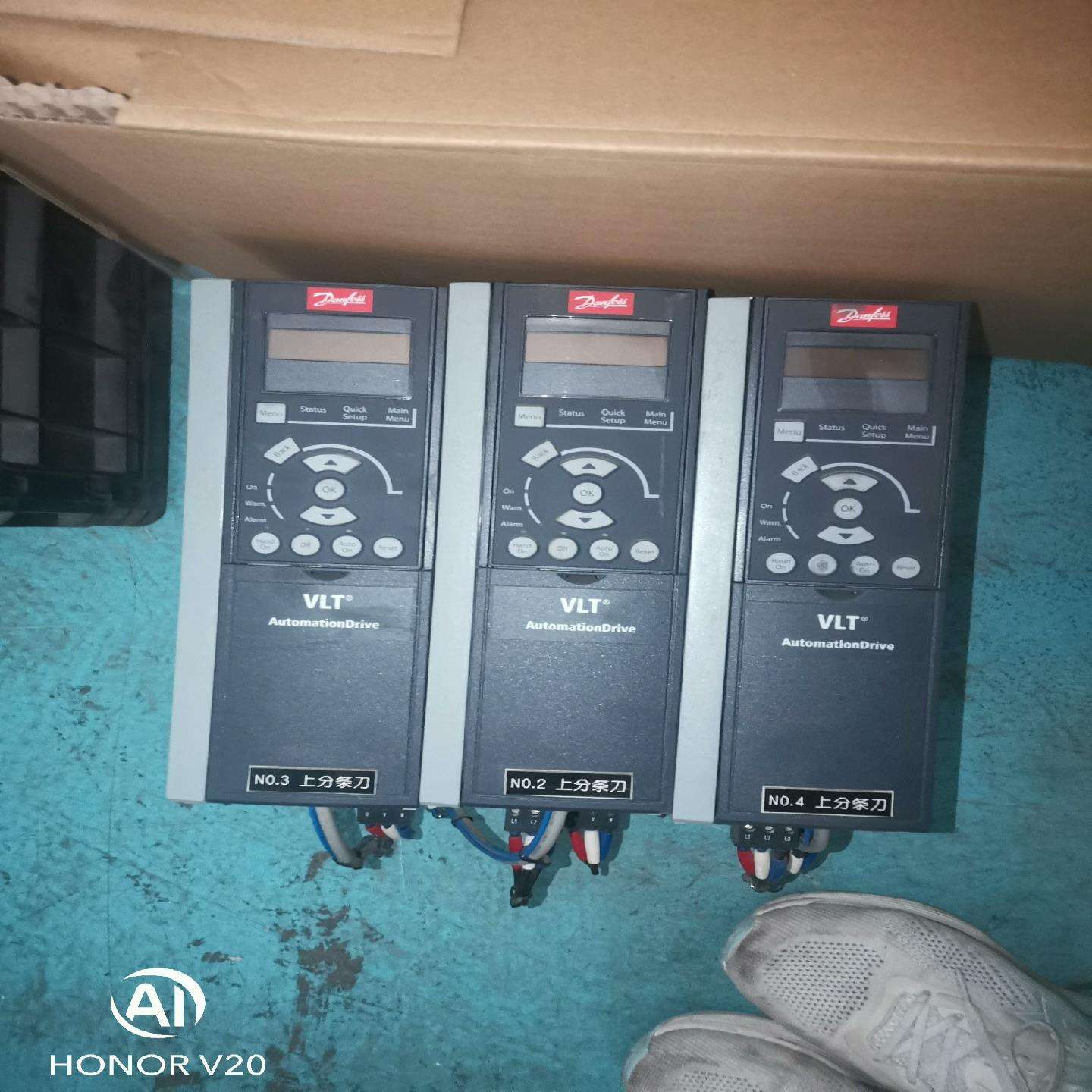 丹佛斯FC301變頻器故障說(shuō)明DANFOSSFC300代碼解釋及維修