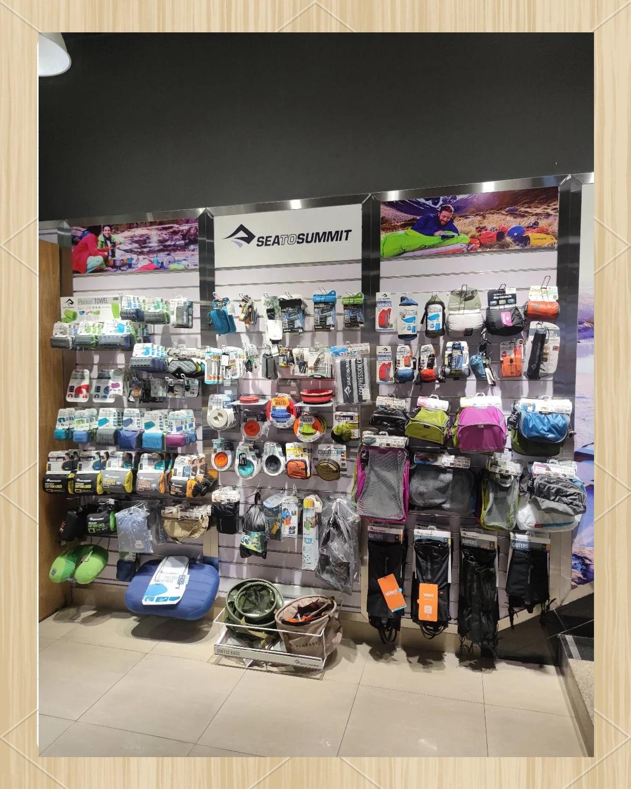 濟(jì)南野戰(zhàn)排軍品店:軍品,服飾,靴帽,戶外用品和用具